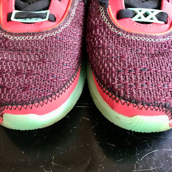 Nike Lebron Pink Diamond Collection XX 20 Night Maroon Sneakers, Size 7 Y Youth - Picture 7 of 9